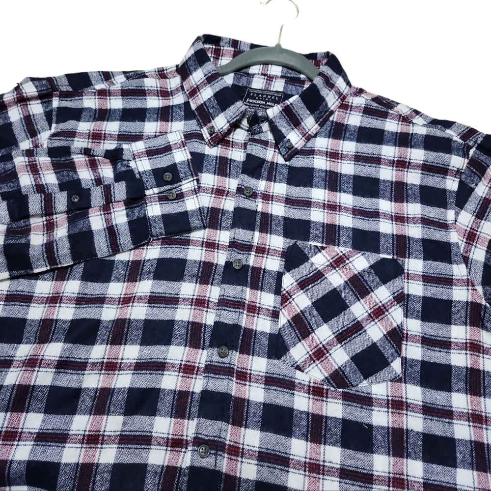 NWT Jackson Hole Flannel Button-Up Size XXL‎